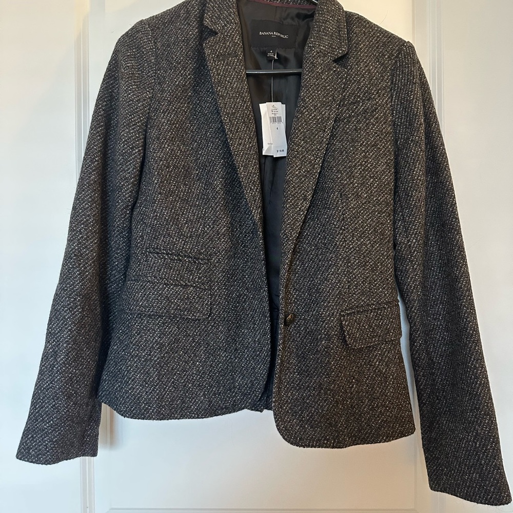NWT Banana Republic Size 4 Blazer